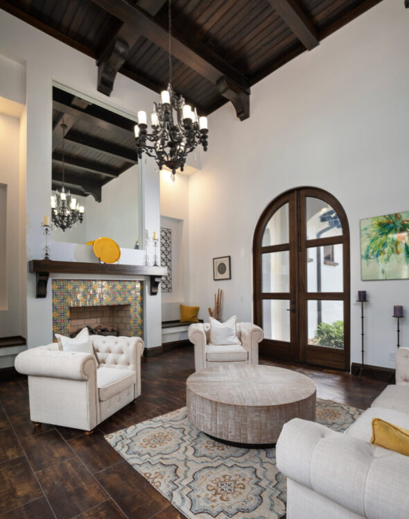 Photo of a formal living room in a luxury home in Orlando Florida
